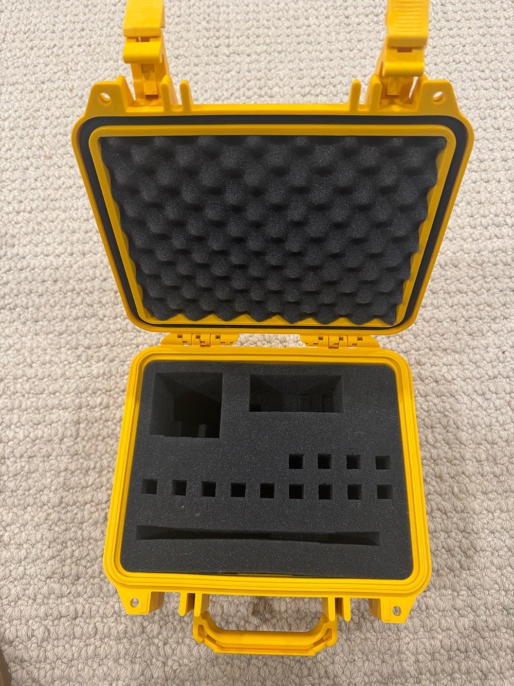 GoPro Yellow Hard Protective Camera Case with Foam Insert - Picture 3 of 3
